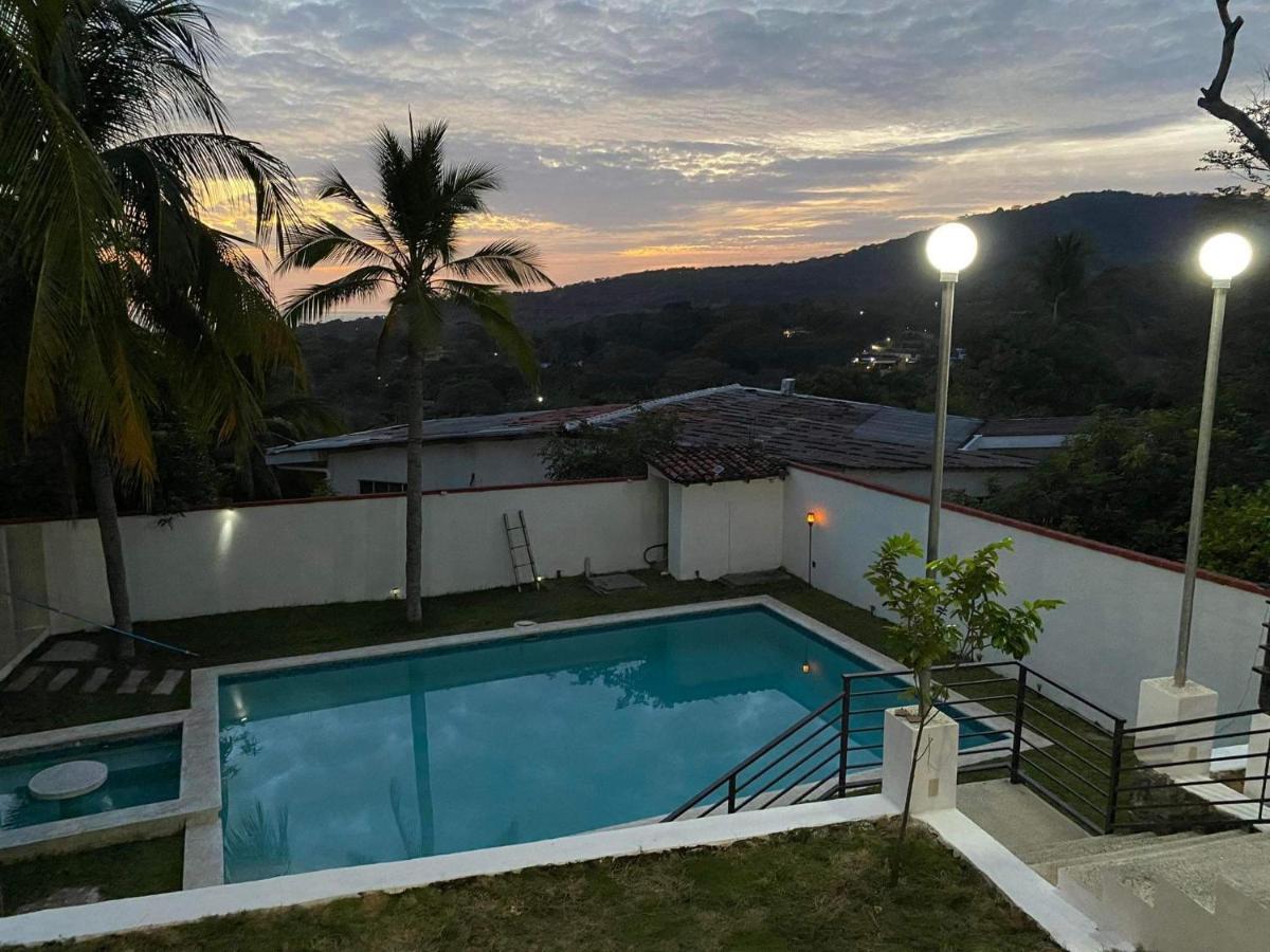 Habitaciones Casa Cuscatlan Tamanique エクステリア 写真