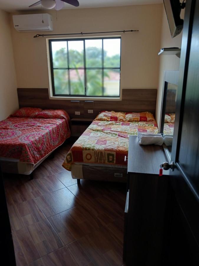 Habitaciones Casa Cuscatlan Tamanique 部屋 写真